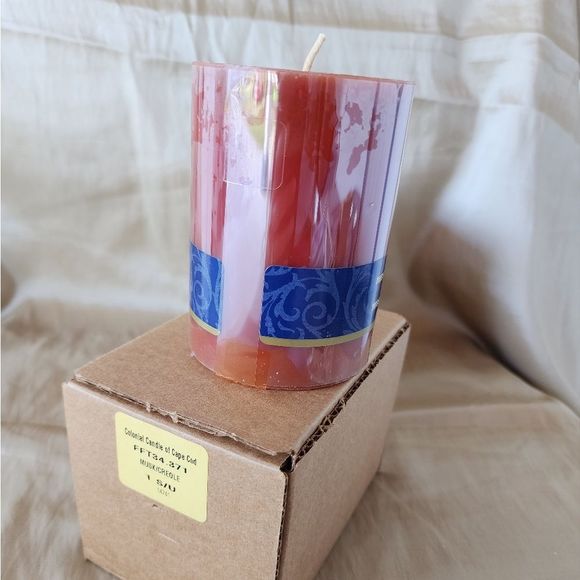 Colonial Candle of Cape Cod musk - Picture 3 of 4